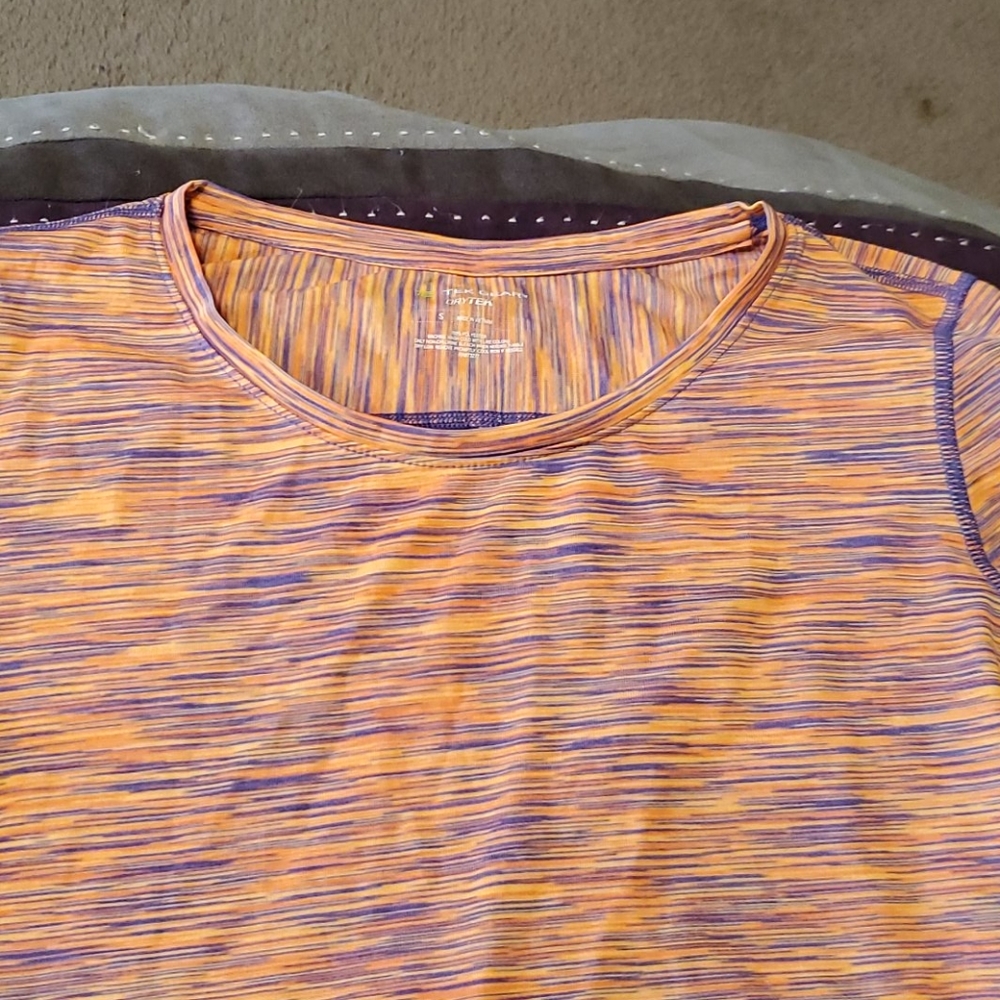 Workout shirt